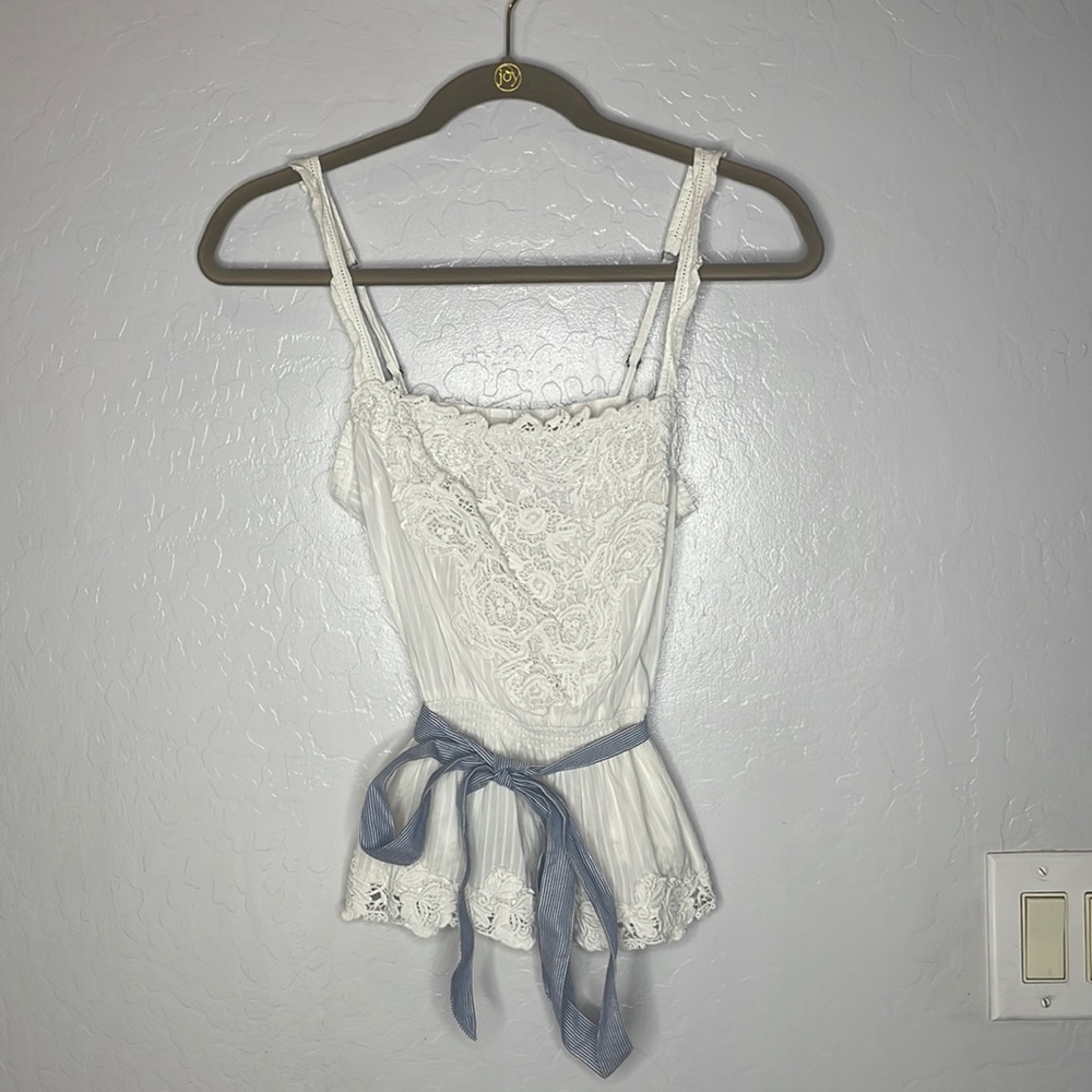 Abercrombie and Fitch lace detail tank